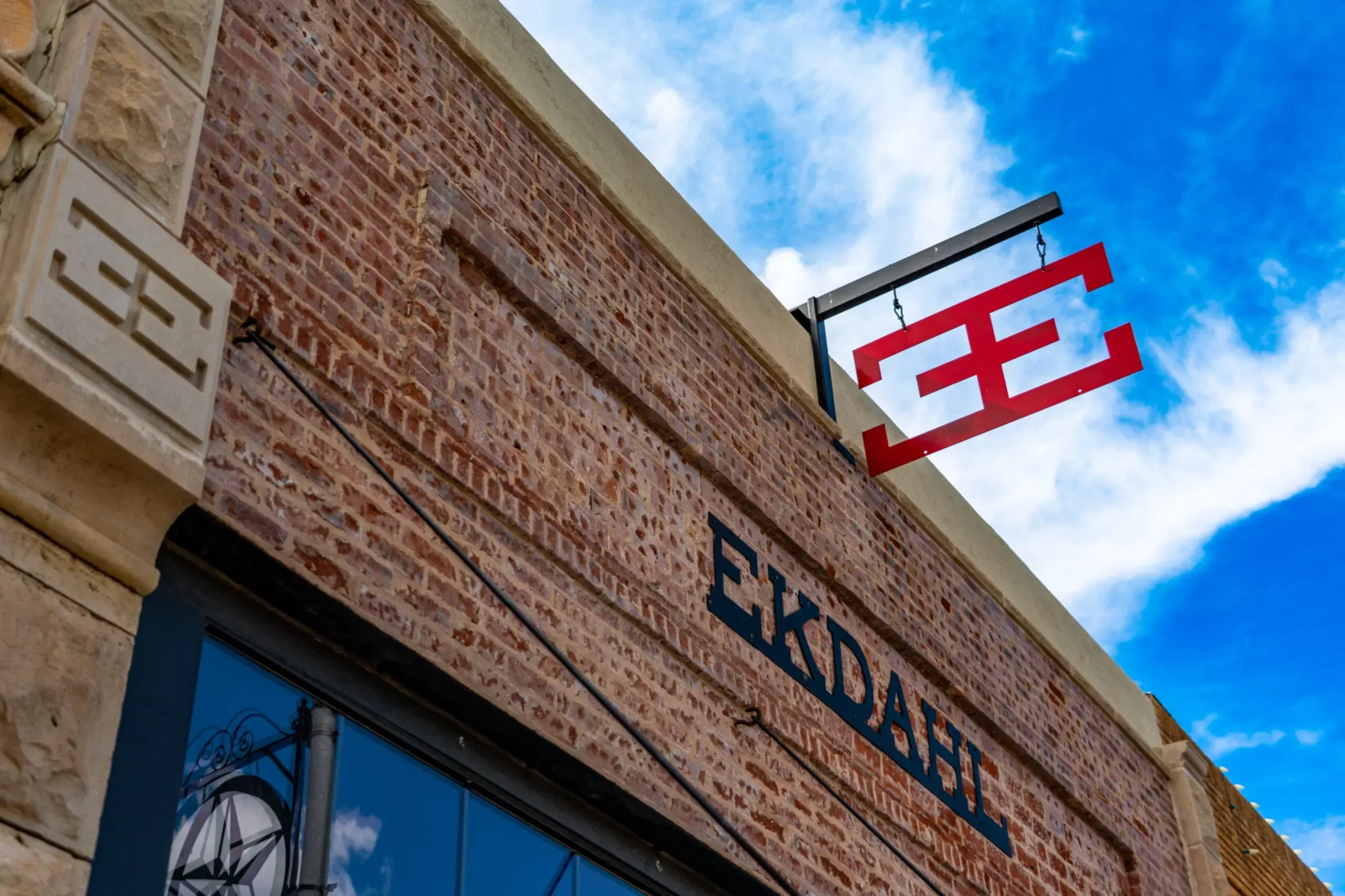 Ekdahl-Office-Front-18-scaled