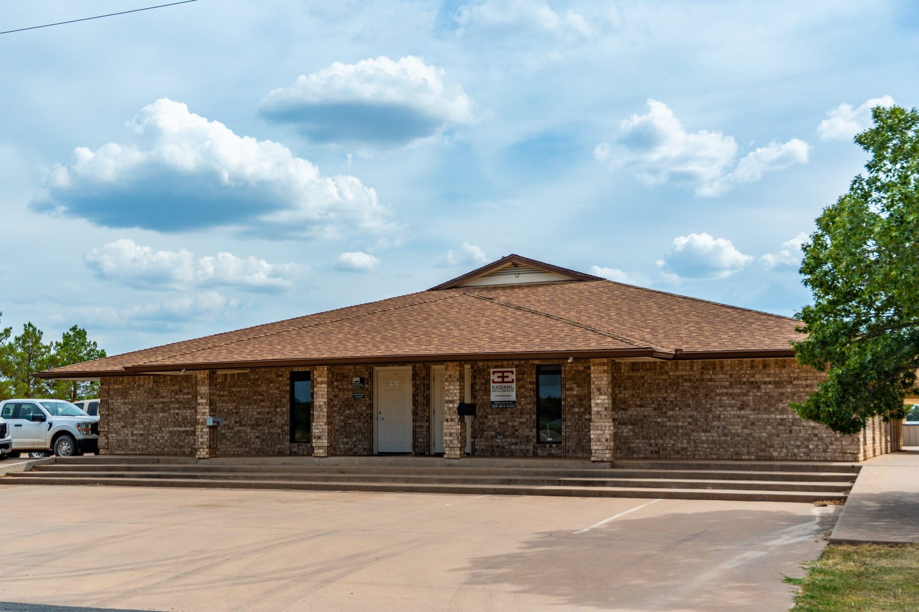 Ekdahl Real Estate Anson location office front.