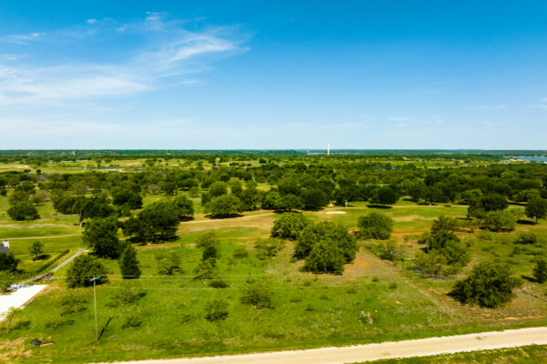 Property photograph 01