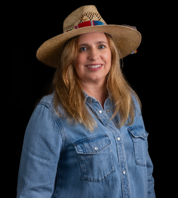 Samantha Smith, Real Estate Agent