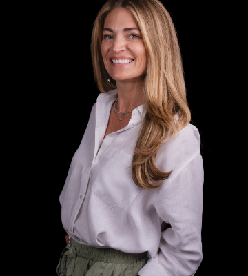 Cassie Aaron, Real Estate Agent