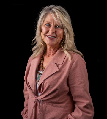 Lori Robinson, Real Estate Agent
