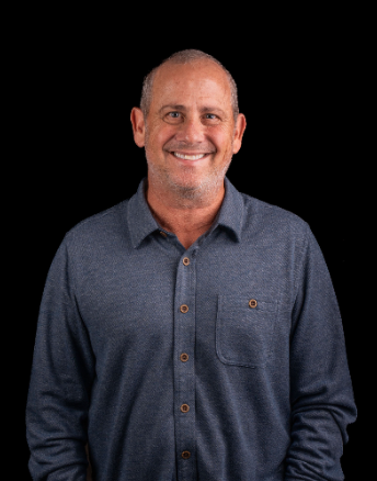 Josh Daniel, Real Estate Agent